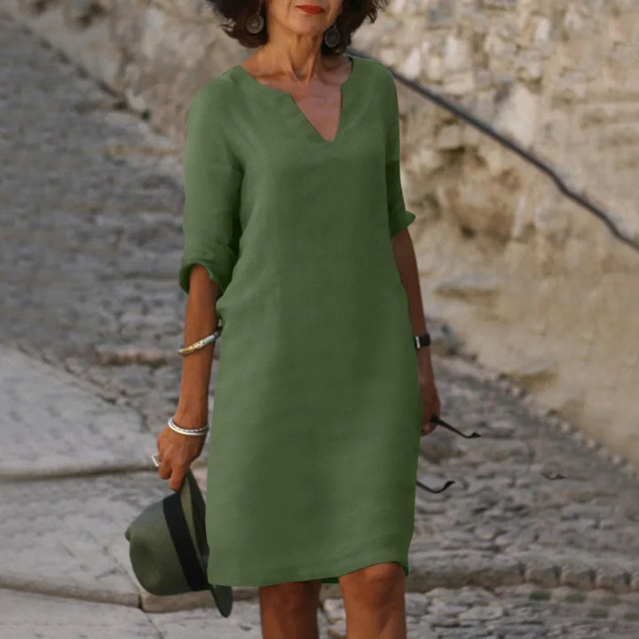 Women’s V-neck mini dress | 3/4 Sleeve