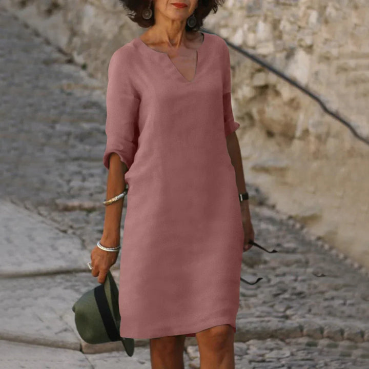 Women’s V-neck mini dress | 3/4 Sleeve