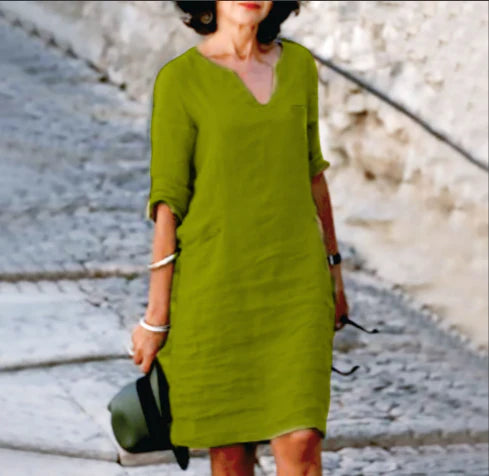 Women’s V-neck mini dress | 3/4 Sleeve